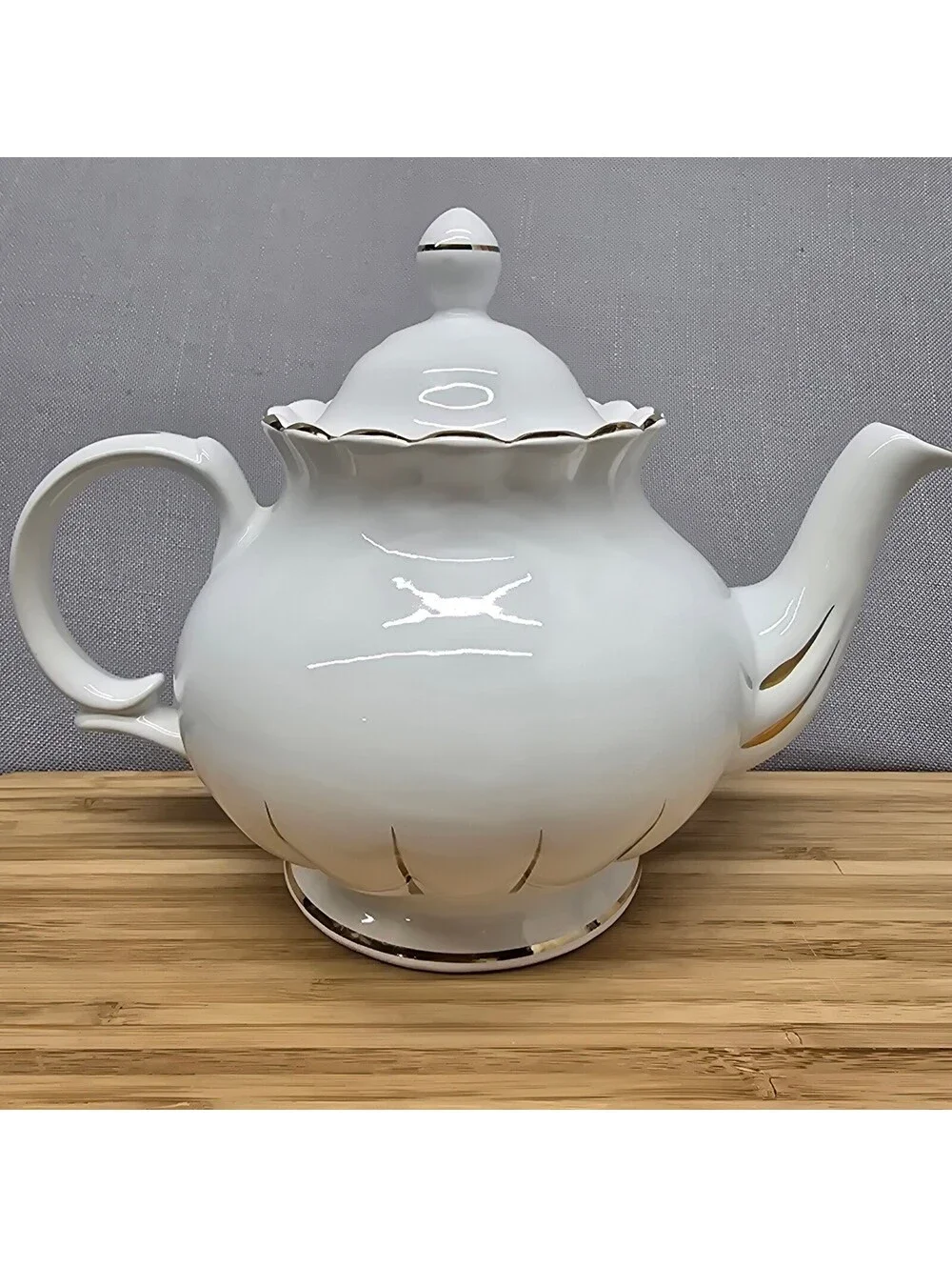Vintage White & Gold Scalloped Teapot by Arthur Wood & Son Staffordshire 6615